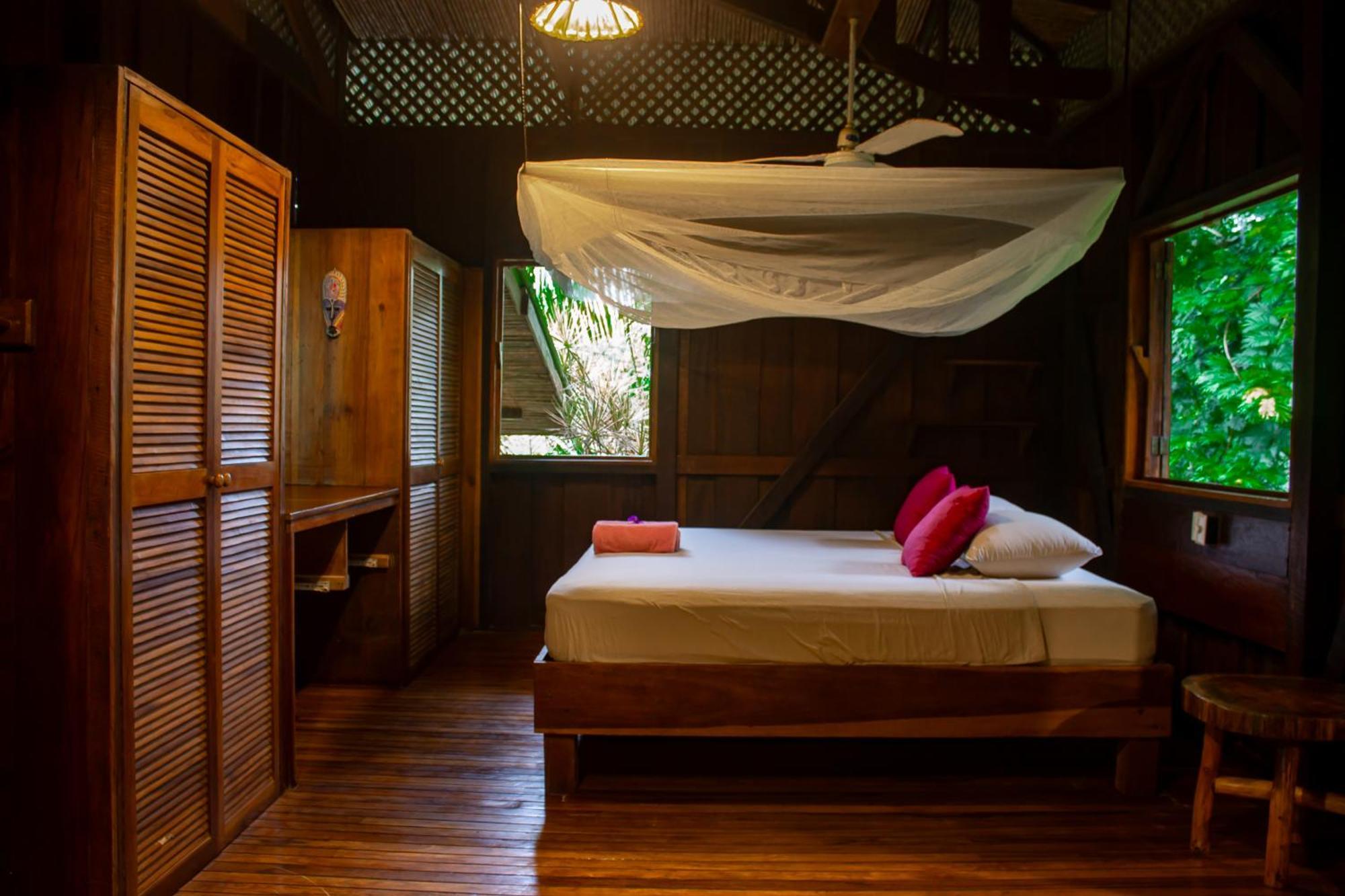 Casa Heliconia - Spacious, Big Garden, Close To The Beach Puerto Viejo de Talamanca المظهر الخارجي الصورة